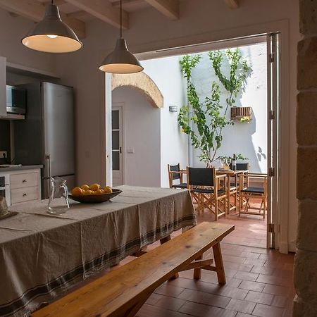 Cal Bisbe Villa Ситадела Екстериор снимка